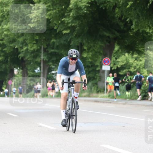 15.06.2025 - 7 Türme Triathlon Yannick Fuchs http://msf.ph/oto/8053870 15.06.2025 13:47:13 Radfahren  meine-sportfotos.de
