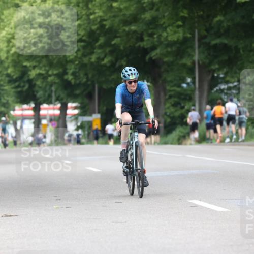 15.06.2025 - 7 Türme Triathlon Yannick Fuchs http://msf.ph/oto/8053930 15.06.2025 13:47:51 Radfahren  meine-sportfotos.de