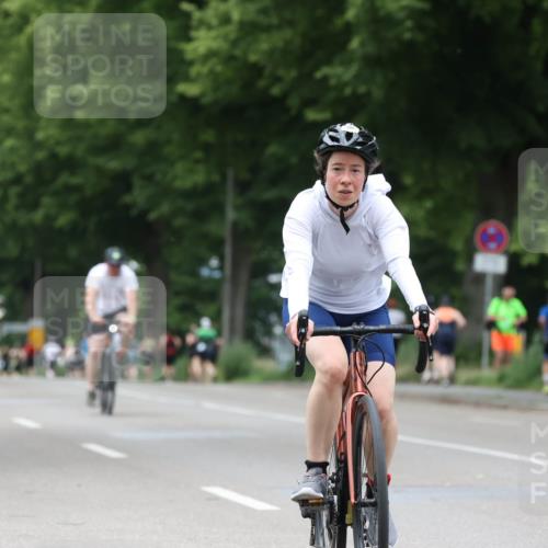 15.06.2025 - 7 Türme Triathlon Yannick Fuchs http://msf.ph/oto/8053958 15.06.2025 13:48:05 Radfahren  meine-sportfotos.de
