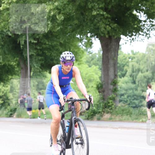 15.06.2025 - 7 Türme Triathlon Yannick Fuchs http://msf.ph/oto/8053996 15.06.2025 13:48:17 Radfahren  meine-sportfotos.de