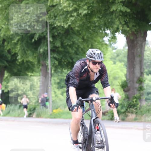 15.06.2025 - 7 Türme Triathlon Yannick Fuchs http://msf.ph/oto/8054044 15.06.2025 13:48:42 Radfahren  meine-sportfotos.de