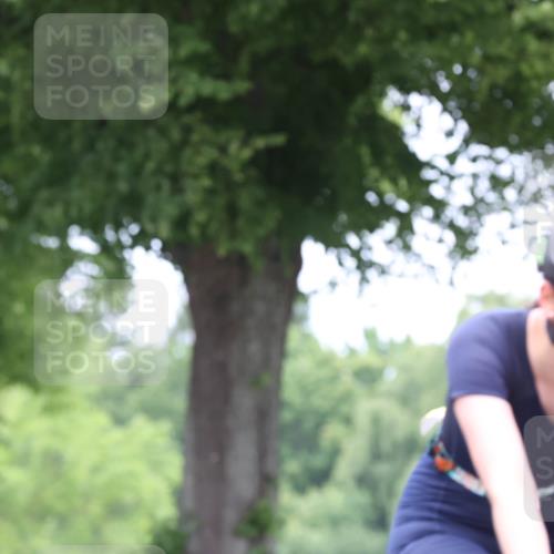 15.06.2025 - 7 Türme Triathlon Yannick Fuchs http://msf.ph/oto/8054059 15.06.2025 13:48:50 Radfahren  meine-sportfotos.de