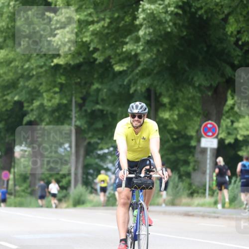 15.06.2025 - 7 Türme Triathlon Yannick Fuchs http://msf.ph/oto/8054100 15.06.2025 13:49:06 Radfahren  meine-sportfotos.de
