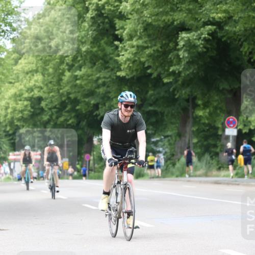 15.06.2025 - 7 Türme Triathlon Yannick Fuchs http://msf.ph/oto/8054103 15.06.2025 13:49:07 Radfahren  meine-sportfotos.de