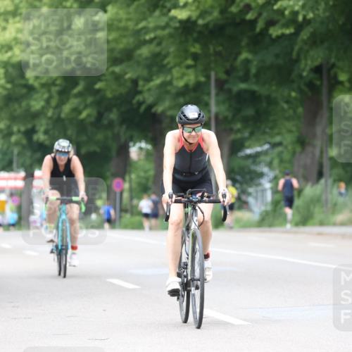 15.06.2025 - 7 Türme Triathlon Yannick Fuchs http://msf.ph/oto/8054107 15.06.2025 13:49:09 Radfahren  meine-sportfotos.de