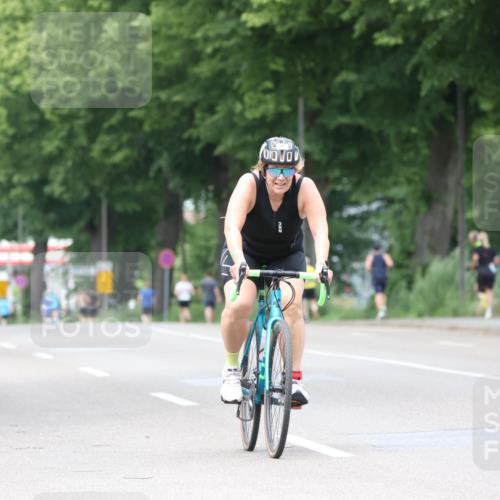 15.06.2025 - 7 Türme Triathlon Yannick Fuchs http://msf.ph/oto/8054111 15.06.2025 13:49:11 Radfahren  meine-sportfotos.de