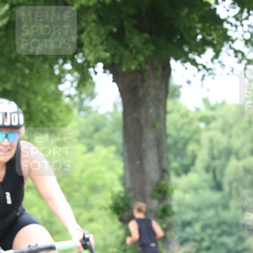 15.06.2025 - 7 Türme Triathlon Yannick Fuchs http://msf.ph/oto/8054115 15.06.2025 13:49:12 Radfahren 00101 meine-sportfotos.de