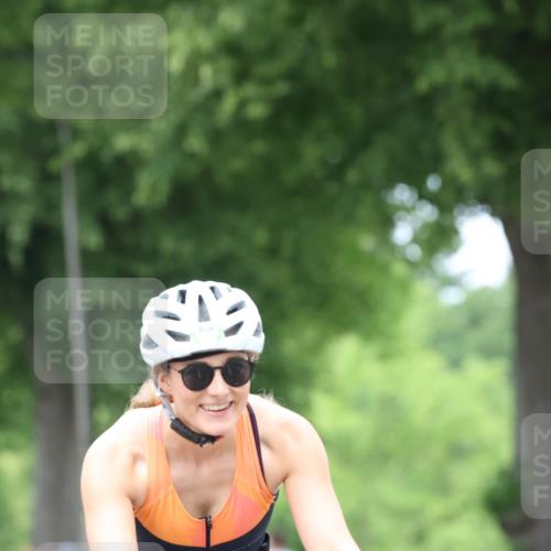 15.06.2025 - 7 Türme Triathlon Yannick Fuchs http://msf.ph/oto/8054121 15.06.2025 13:49:19 Radfahren 858 meine-sportfotos.de