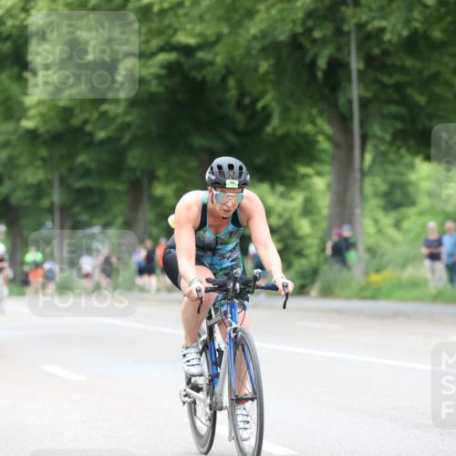 15.06.2025 - 7 Türme Triathlon Yannick Fuchs http://msf.ph/oto/8054122 15.06.2025 13:49:25 Radfahren  meine-sportfotos.de