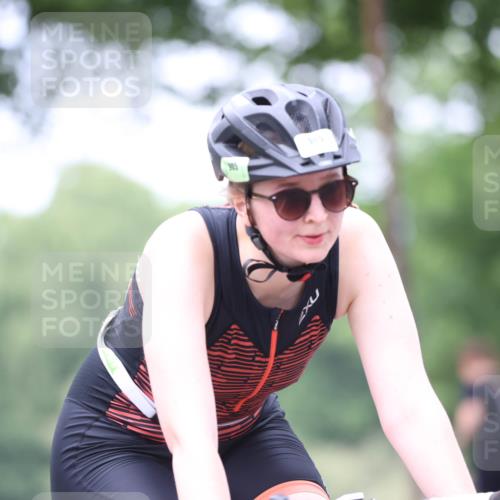 15.06.2025 - 7 Türme Triathlon Yannick Fuchs http://msf.ph/oto/8054129 15.06.2025 13:49:29 Radfahren  meine-sportfotos.de