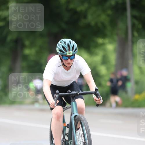 15.06.2025 - 7 Türme Triathlon Yannick Fuchs http://msf.ph/oto/8054143 15.06.2025 13:49:40 Radfahren 781 meine-sportfotos.de