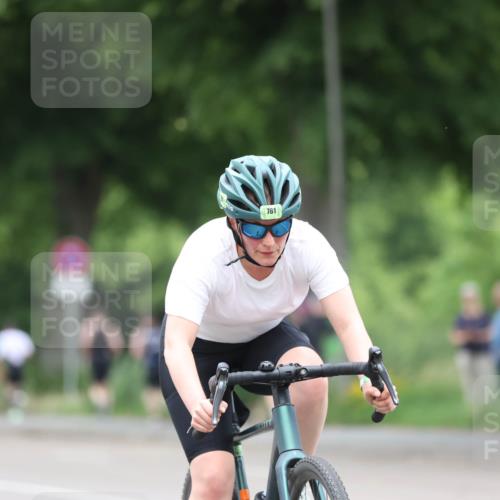 15.06.2025 - 7 Türme Triathlon Yannick Fuchs http://msf.ph/oto/8054144 15.06.2025 13:49:40 Radfahren 781 meine-sportfotos.de