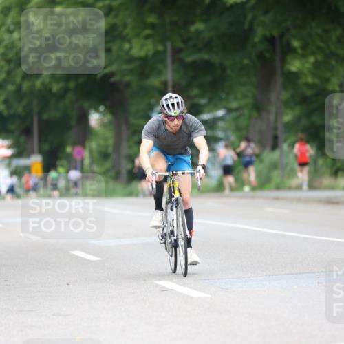 15.06.2025 - 7 Türme Triathlon Yannick Fuchs http://msf.ph/oto/8054175 15.06.2025 13:49:59 Radfahren  meine-sportfotos.de