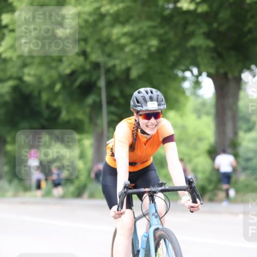 15.06.2025 - 7 Türme Triathlon Yannick Fuchs http://msf.ph/oto/8054192 15.06.2025 13:50:12 Radfahren 1119 meine-sportfotos.de