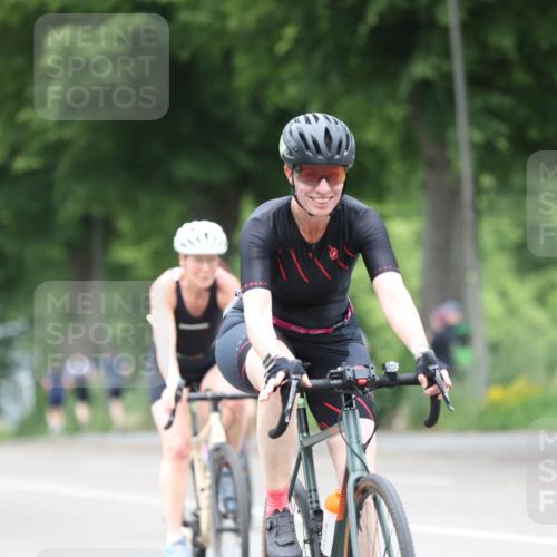 15.06.2025 - 7 Türme Triathlon Yannick Fuchs http://msf.ph/oto/8054200 15.06.2025 13:50:20 Radfahren  meine-sportfotos.de