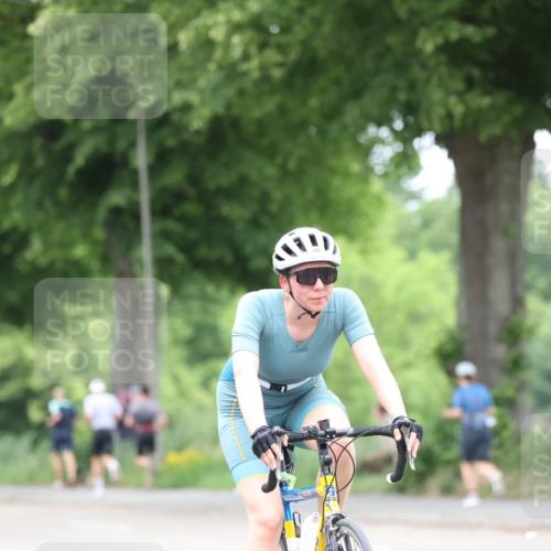 15.06.2025 - 7 Türme Triathlon Yannick Fuchs http://msf.ph/oto/8054222 15.06.2025 13:50:29 Radfahren  meine-sportfotos.de