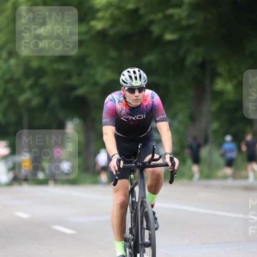 15.06.2025 - 7 Türme Triathlon Yannick Fuchs http://msf.ph/oto/8054255 15.06.2025 13:50:46 Radfahren 324 meine-sportfotos.de