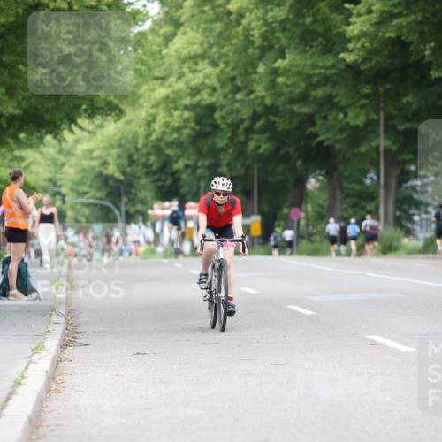 15.06.2025 - 7 Türme Triathlon Yannick Fuchs http://msf.ph/oto/8054264 15.06.2025 13:50:49 Radfahren  meine-sportfotos.de