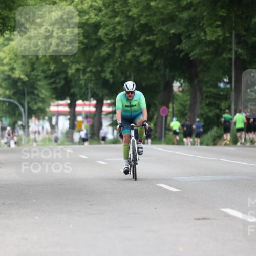 15.06.2025 - 7 Türme Triathlon Yannick Fuchs http://msf.ph/oto/8054297 15.06.2025 13:51:05 Radfahren  meine-sportfotos.de