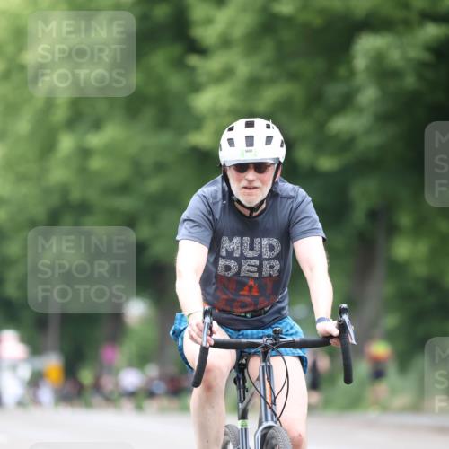 15.06.2025 - 7 Türme Triathlon Yannick Fuchs http://msf.ph/oto/8054313 15.06.2025 13:51:42 Radfahren  meine-sportfotos.de