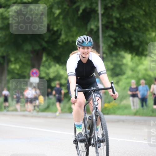 15.06.2025 - 7 Türme Triathlon Yannick Fuchs http://msf.ph/oto/8054326 15.06.2025 13:51:50 Radfahren  meine-sportfotos.de