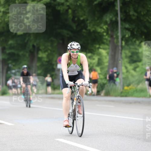15.06.2025 - 7 Türme Triathlon Yannick Fuchs http://msf.ph/oto/8054386 15.06.2025 13:52:30 Radfahren  meine-sportfotos.de