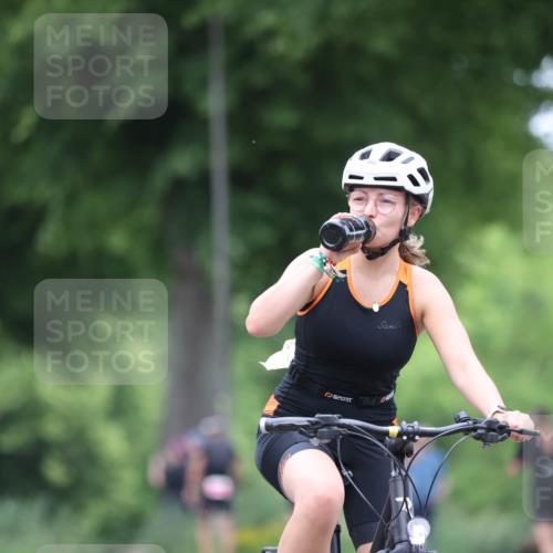 15.06.2025 - 7 Türme Triathlon Yannick Fuchs http://msf.ph/oto/8054417 15.06.2025 13:52:45 Radfahren  meine-sportfotos.de