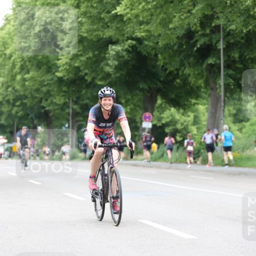 15.06.2025 - 7 Türme Triathlon Yannick Fuchs http://msf.ph/oto/8054428 15.06.2025 13:52:57 Radfahren  meine-sportfotos.de