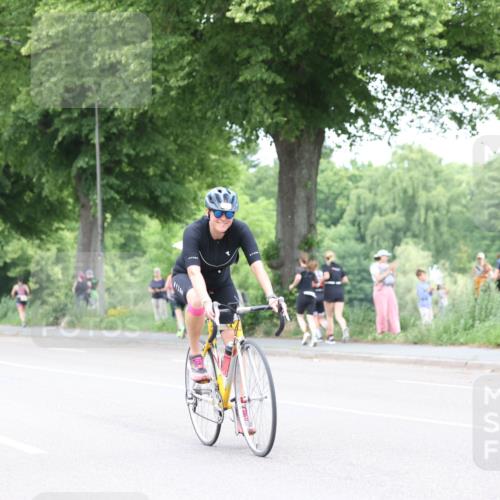 15.06.2025 - 7 Türme Triathlon Yannick Fuchs http://msf.ph/oto/8054447 15.06.2025 13:53:04 Radfahren  meine-sportfotos.de