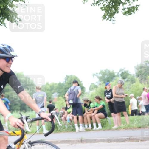 15.06.2025 - 7 Türme Triathlon Yannick Fuchs http://msf.ph/oto/8054450 15.06.2025 13:53:05 Radfahren 725 meine-sportfotos.de
