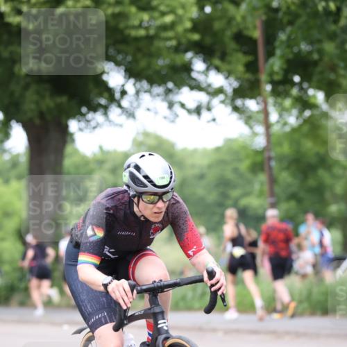 15.06.2025 - 7 Türme Triathlon Yannick Fuchs http://msf.ph/oto/8054472 15.06.2025 13:53:18 Radfahren 1194 meine-sportfotos.de