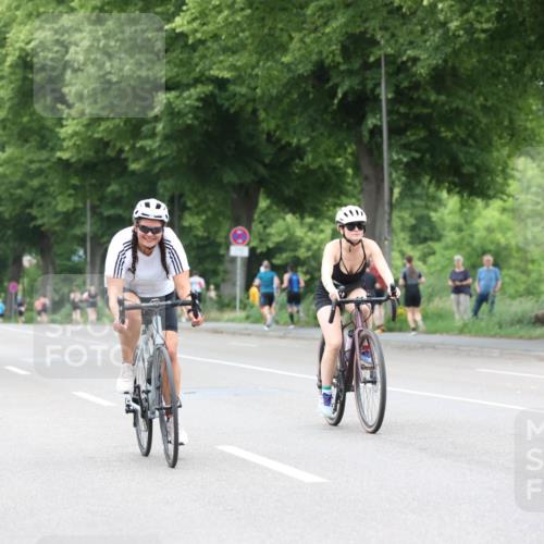 15.06.2025 - 7 Türme Triathlon Yannick Fuchs http://msf.ph/oto/8054517 15.06.2025 13:53:34 Radfahren  meine-sportfotos.de