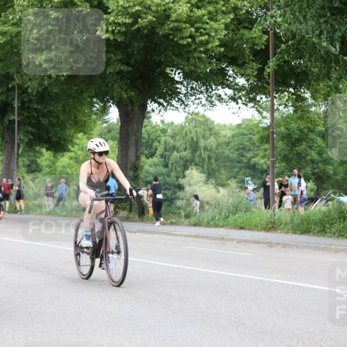 15.06.2025 - 7 Türme Triathlon Yannick Fuchs http://msf.ph/oto/8054520 15.06.2025 13:53:34 Radfahren  meine-sportfotos.de