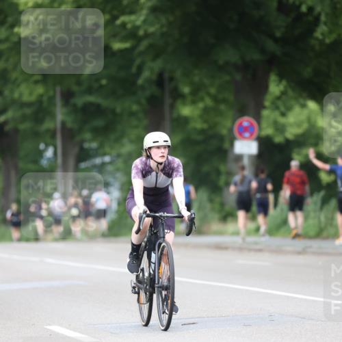 15.06.2025 - 7 Türme Triathlon Yannick Fuchs http://msf.ph/oto/8054526 15.06.2025 13:53:40 Radfahren  meine-sportfotos.de