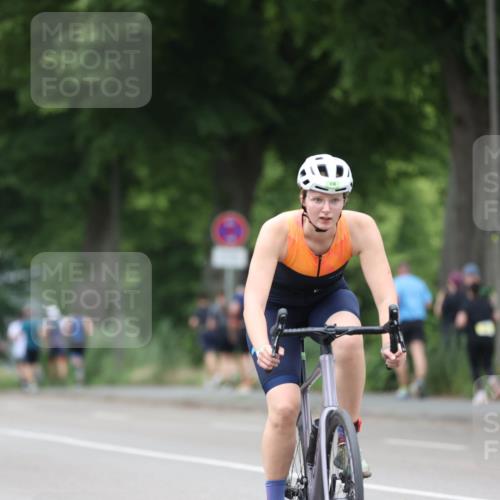 15.06.2025 - 7 Türme Triathlon Yannick Fuchs http://msf.ph/oto/8054537 15.06.2025 13:53:43 Radfahren  meine-sportfotos.de