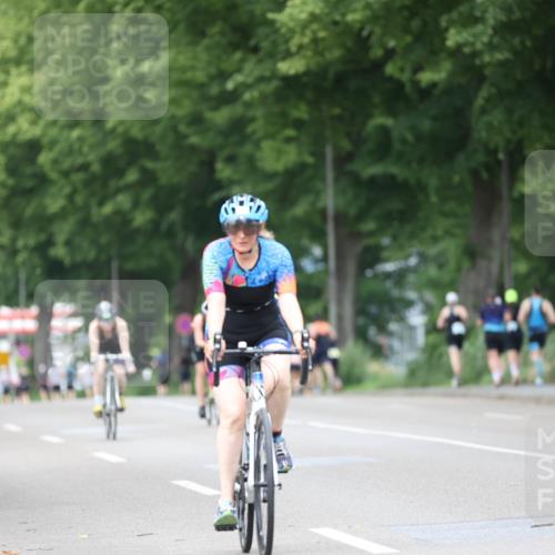 15.06.2025 - 7 Türme Triathlon Yannick Fuchs http://msf.ph/oto/8054540 15.06.2025 13:54:07 Radfahren  meine-sportfotos.de