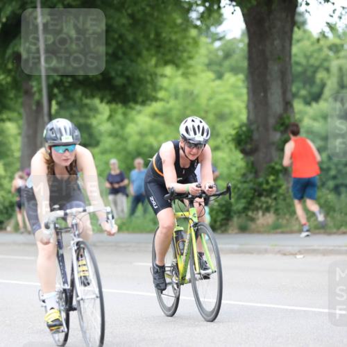 15.06.2025 - 7 Türme Triathlon Yannick Fuchs http://msf.ph/oto/8054551 15.06.2025 13:54:11 Radfahren  meine-sportfotos.de