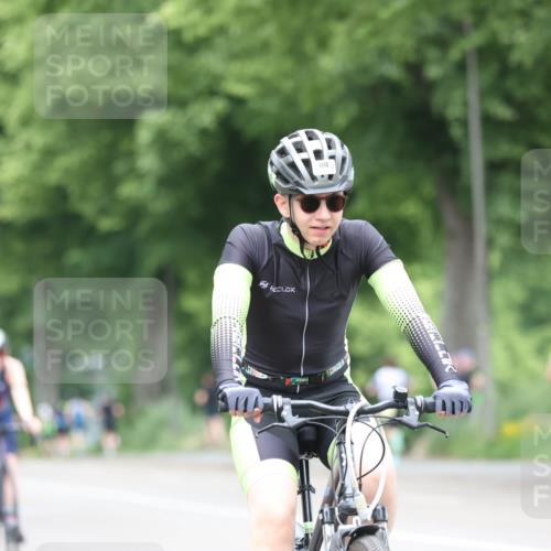 15.06.2025 - 7 Türme Triathlon Yannick Fuchs http://msf.ph/oto/8054561 15.06.2025 13:54:15 Radfahren  meine-sportfotos.de