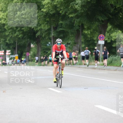 15.06.2025 - 7 Türme Triathlon Yannick Fuchs http://msf.ph/oto/8054584 15.06.2025 13:54:32 Radfahren  meine-sportfotos.de