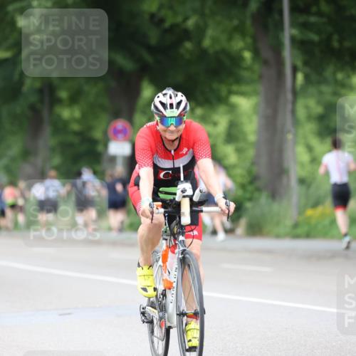 15.06.2025 - 7 Türme Triathlon Yannick Fuchs http://msf.ph/oto/8054586 15.06.2025 13:54:33 Radfahren  meine-sportfotos.de