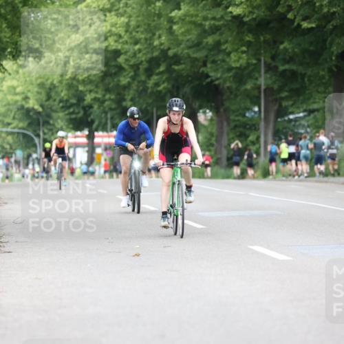 15.06.2025 - 7 Türme Triathlon Yannick Fuchs http://msf.ph/oto/8054597 15.06.2025 13:55:03 Radfahren  meine-sportfotos.de