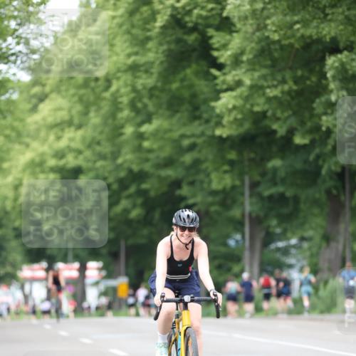 15.06.2025 - 7 Türme Triathlon Yannick Fuchs http://msf.ph/oto/8054627 15.06.2025 13:55:23 Radfahren  meine-sportfotos.de