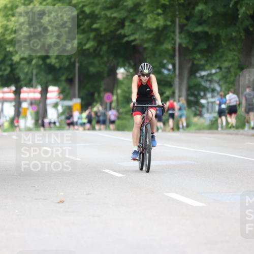 15.06.2025 - 7 Türme Triathlon Yannick Fuchs http://msf.ph/oto/8054635 15.06.2025 13:55:28 Radfahren  meine-sportfotos.de