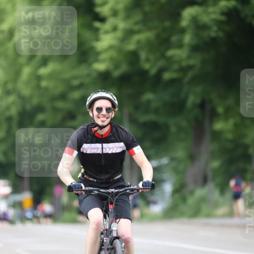 15.06.2025 - 7 Türme Triathlon Yannick Fuchs http://msf.ph/oto/8054651 15.06.2025 13:55:49 Radfahren  meine-sportfotos.de