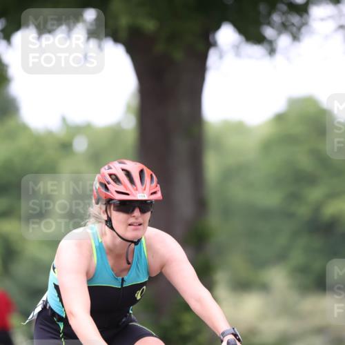 15.06.2025 - 7 Türme Triathlon Yannick Fuchs http://msf.ph/oto/8054718 15.06.2025 13:57:32 Radfahren 484 meine-sportfotos.de