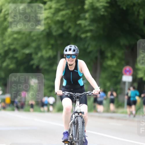 15.06.2025 - 7 Türme Triathlon Yannick Fuchs http://msf.ph/oto/8054783 15.06.2025 13:59:24 Radfahren  meine-sportfotos.de