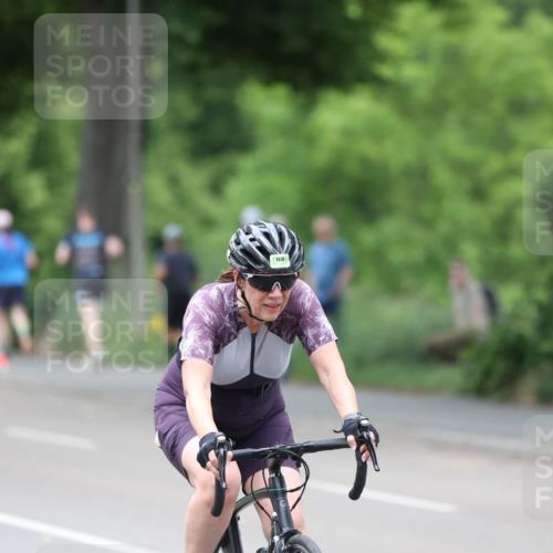 15.06.2025 - 7 Türme Triathlon Yannick Fuchs http://msf.ph/oto/8054804 15.06.2025 14:00:13 Radfahren 1170 meine-sportfotos.de