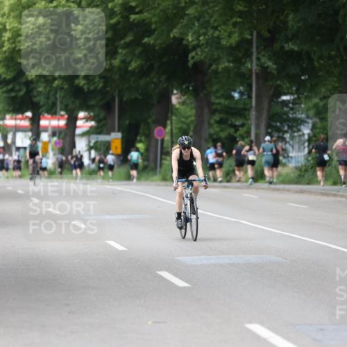 15.06.2025 - 7 Türme Triathlon Yannick Fuchs http://msf.ph/oto/8054807 15.06.2025 14:00:17 Radfahren  meine-sportfotos.de