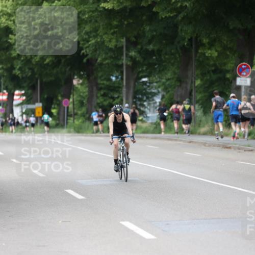 15.06.2025 - 7 Türme Triathlon Yannick Fuchs http://msf.ph/oto/8054809 15.06.2025 14:00:17 Radfahren  meine-sportfotos.de