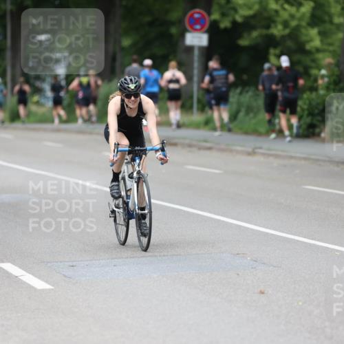 15.06.2025 - 7 Türme Triathlon Yannick Fuchs http://msf.ph/oto/8054811 15.06.2025 14:00:18 Radfahren  meine-sportfotos.de